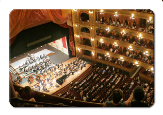 オーケストラ演奏